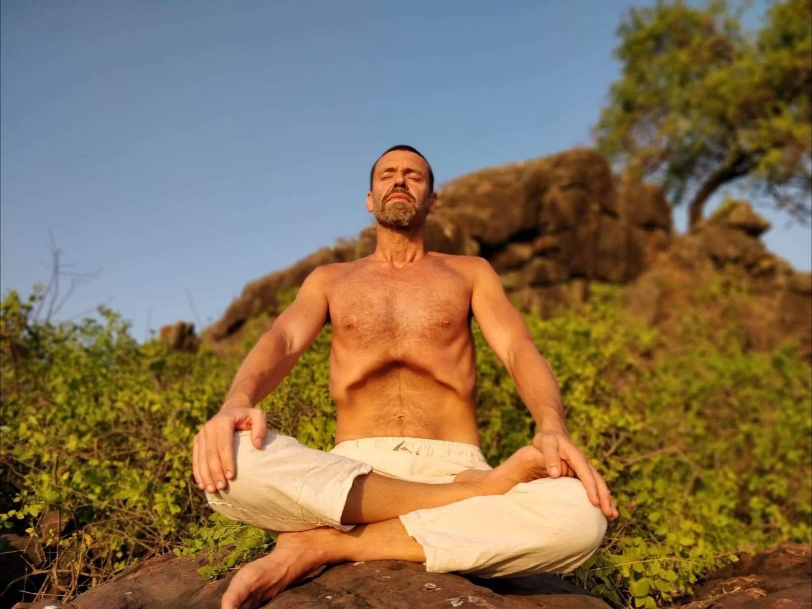 Yiannis Giaples | Founder, Yoga & Energy Practitioner